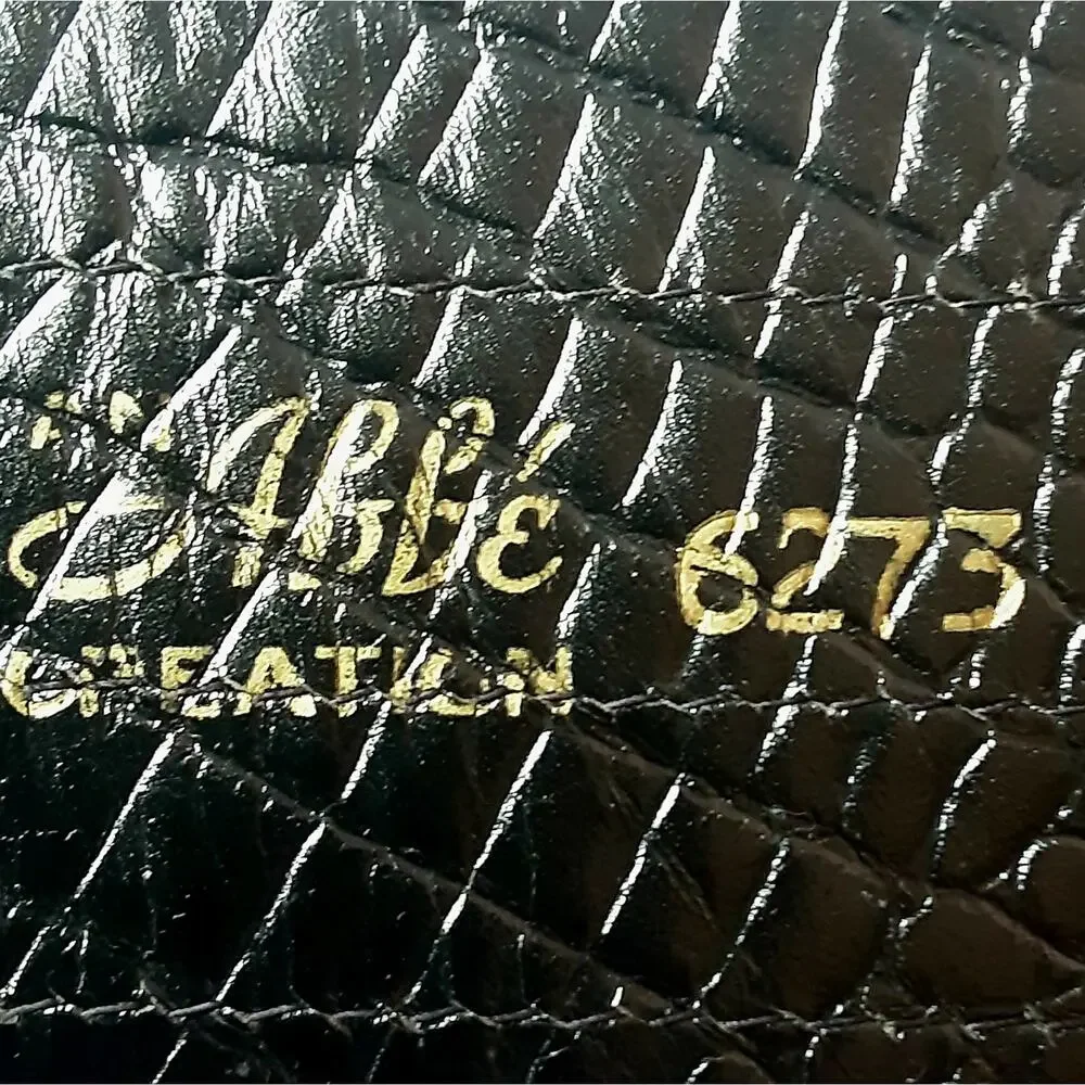 Abbe' Creations Womens Black Crocodile Embossed Genuine Leather Wide Belt Small